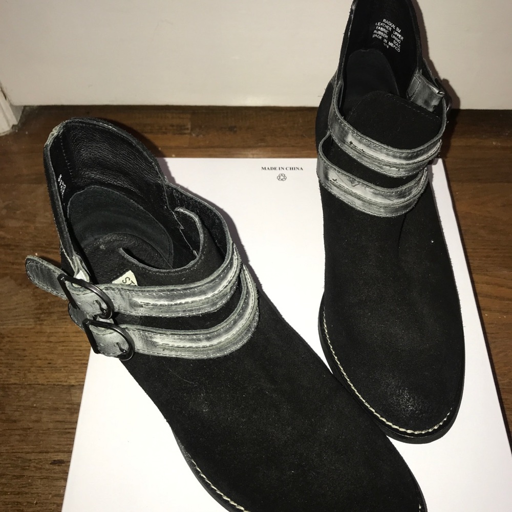 Steve Madden Boots